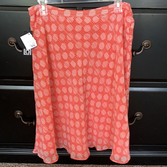 Liz Claiborne skirt - Picture 2 of 4